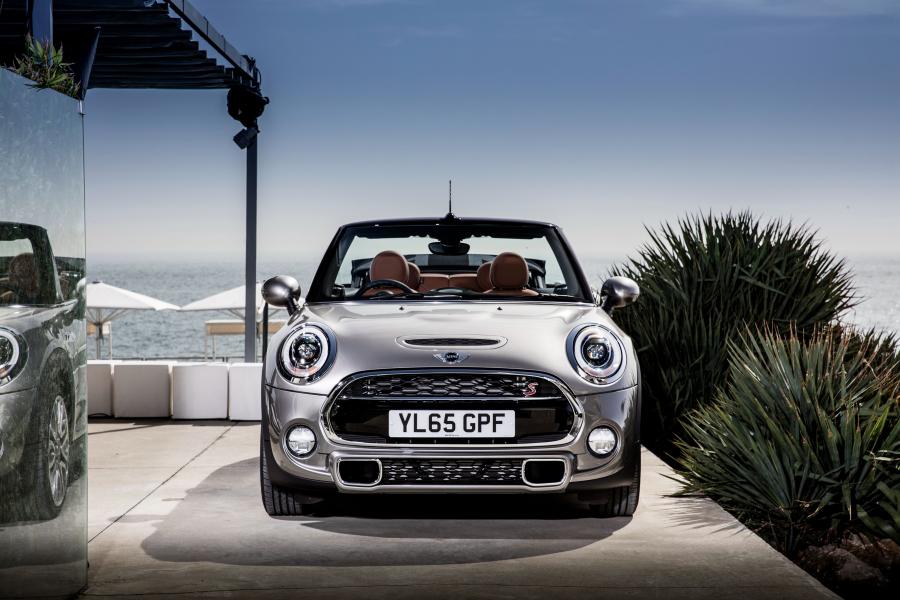  Mini Cooper S Cabrio Open 150 Edition 2016 года  (фото 8 из 14)